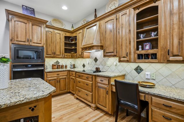 1272 Hayden Court E, Springfield, MO 65804