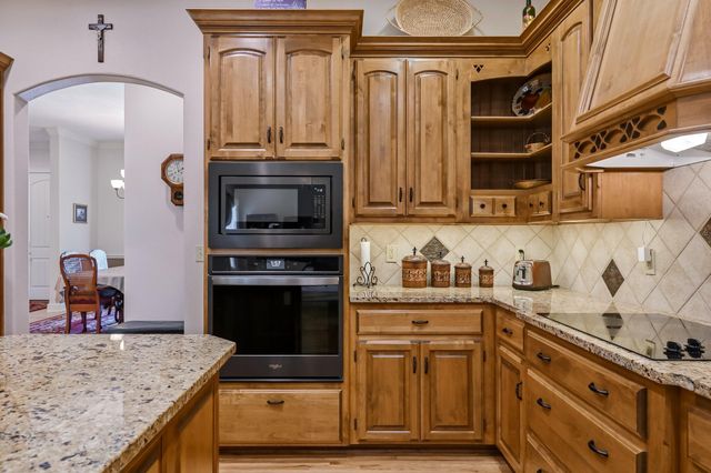 1272 Hayden Court E, Springfield, MO 65804