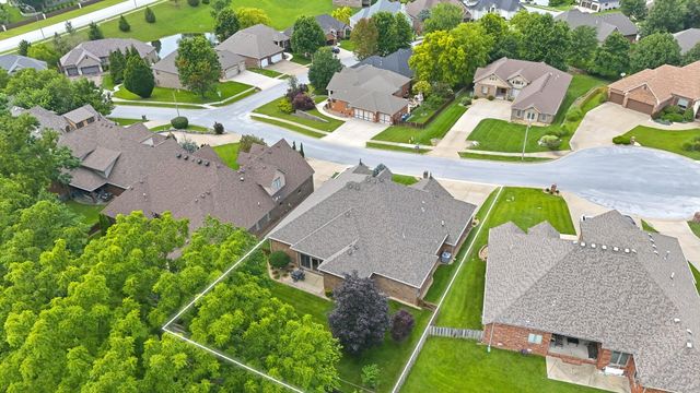 1272 Hayden Court E, Springfield, MO 65804