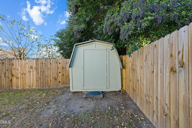 403 W E Street, Erwin, NC 28334