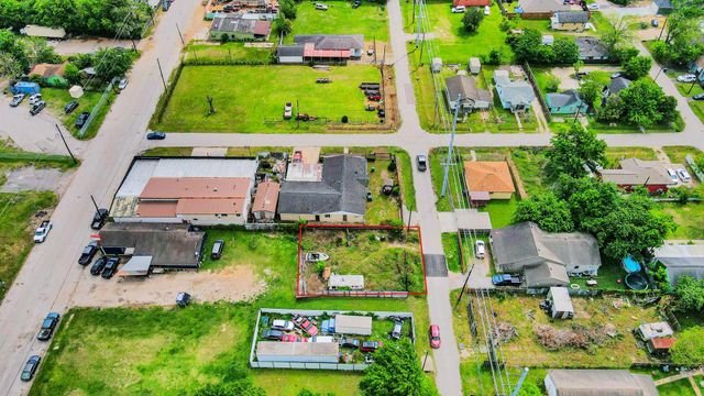8617 Gibbons Street, Houston, TX 77012