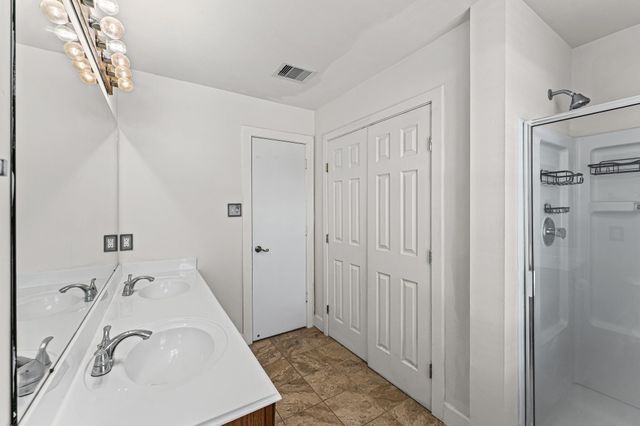 11803 Longwood Garden Way Way, Houston, TX 77047