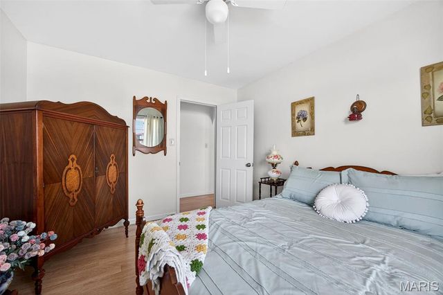 839 Caulks Hill Road, St Charles, MO 63304