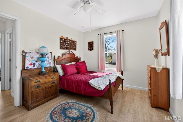 839 Caulks Hill Road, St Charles, MO 63304