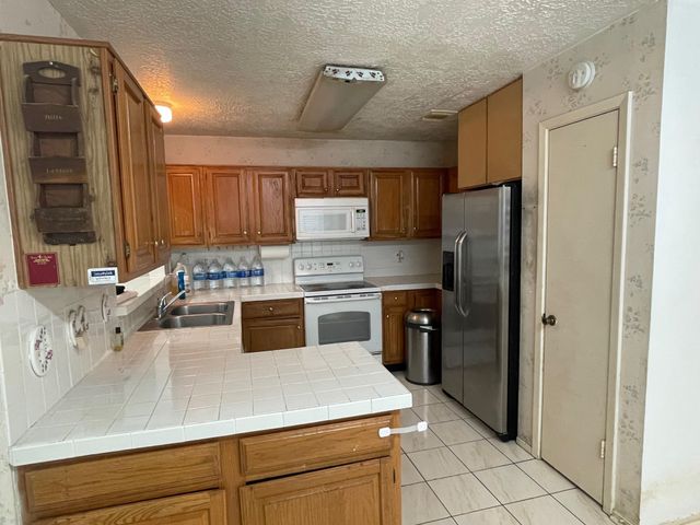 13130 Kingsmill Drive, Sugar Land, TX 77478