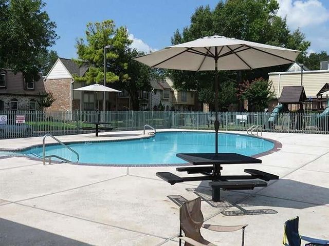 11002 Hammerly Boulevard 104, Houston, TX 77043