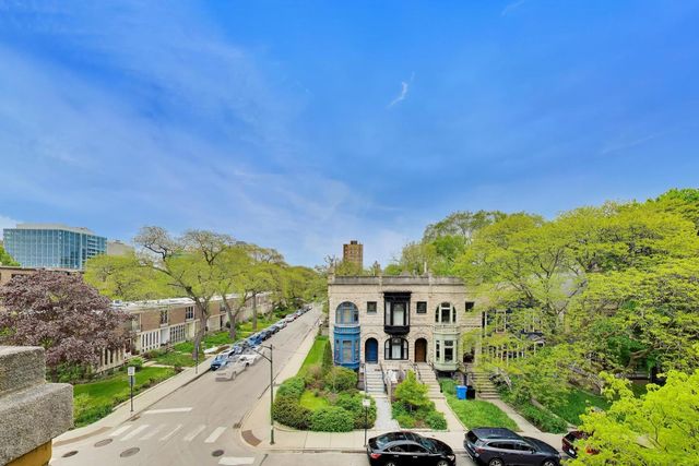 5400 S Dorchester Avenue 3, Chicago, IL 60615