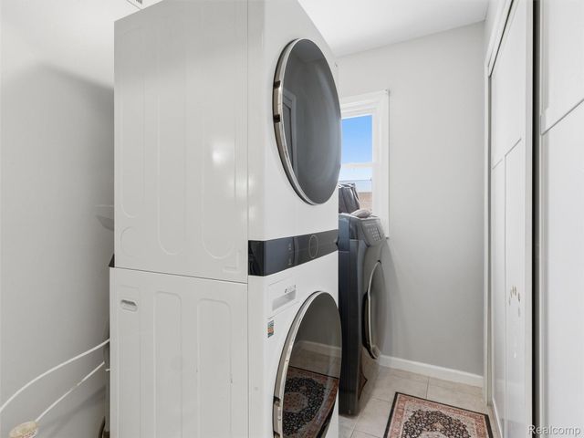 48194 Lamplighter Trail, Macomb Township, MI 48044