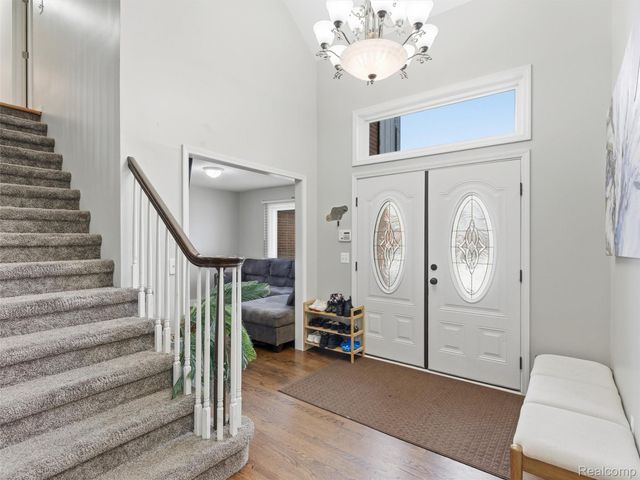 48194 Lamplighter Trail, Macomb Township, MI 48044