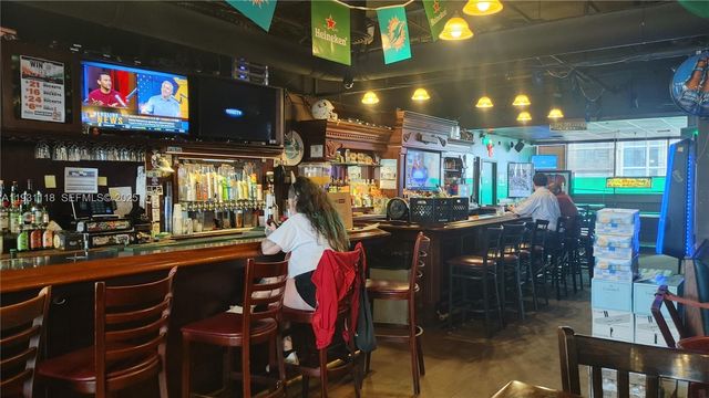 555 NE 15th St 21F, Miami, FL 33132