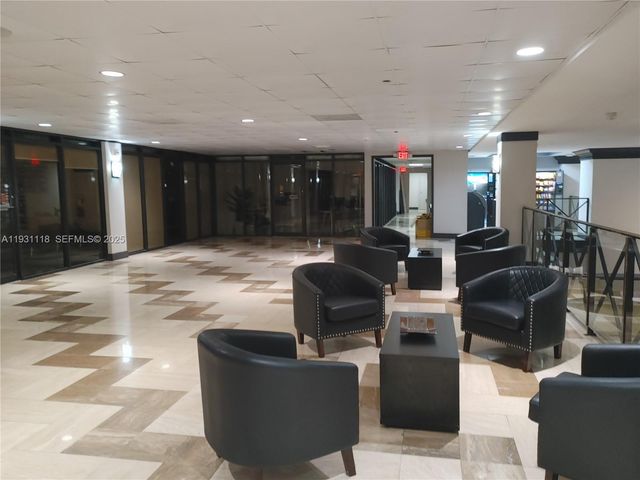 555 NE 15th St 21F, Miami, FL 33132