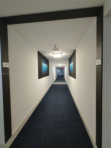 555 NE 15th St 21F, Miami, FL 33132