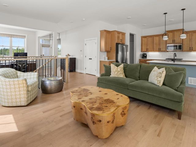 638 Vale Drive, South Burlington, VT 05403