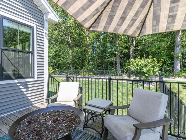638 Vale Drive, South Burlington, VT 05403