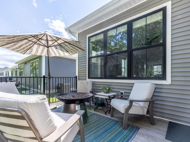 638 Vale Drive, South Burlington, VT 05403