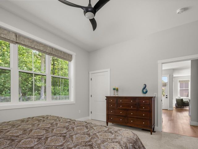 638 Vale Drive, South Burlington, VT 05403
