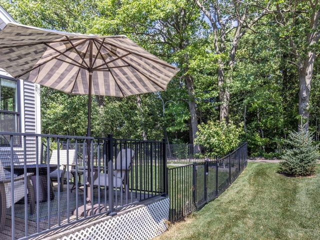 638 Vale Drive, South Burlington, VT 05403