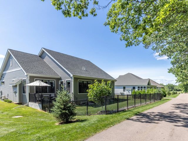 638 Vale Drive, South Burlington, VT 05403