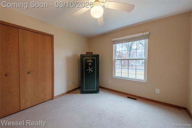 53225 Luann Drive, Shelby Twp, MI 48316