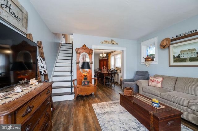 1532 FAYETTE AVE, Reading, PA 19607