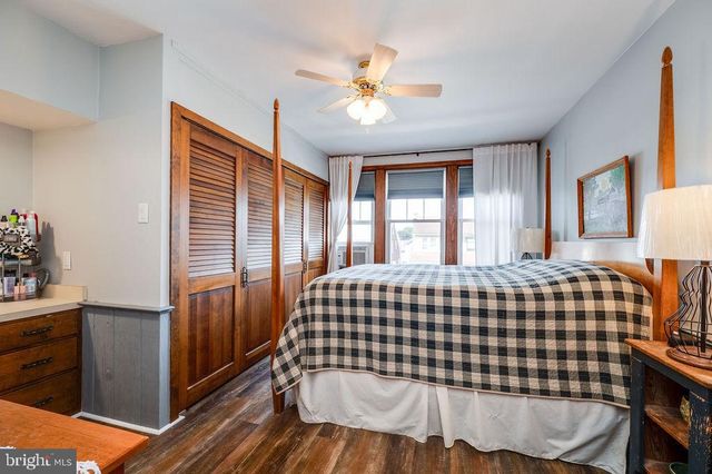 1532 FAYETTE AVE, Reading, PA 19607
