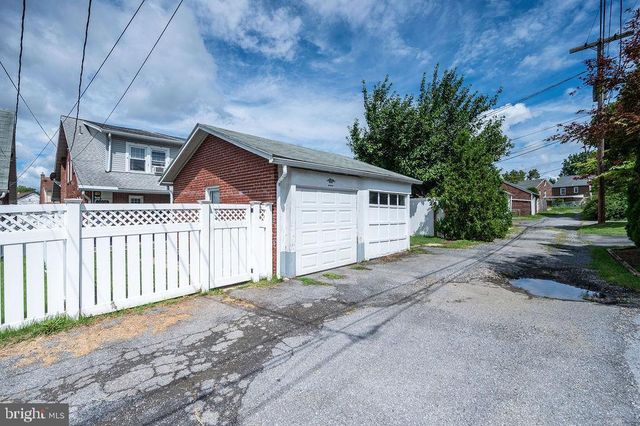 1532 FAYETTE AVE, Reading, PA 19607