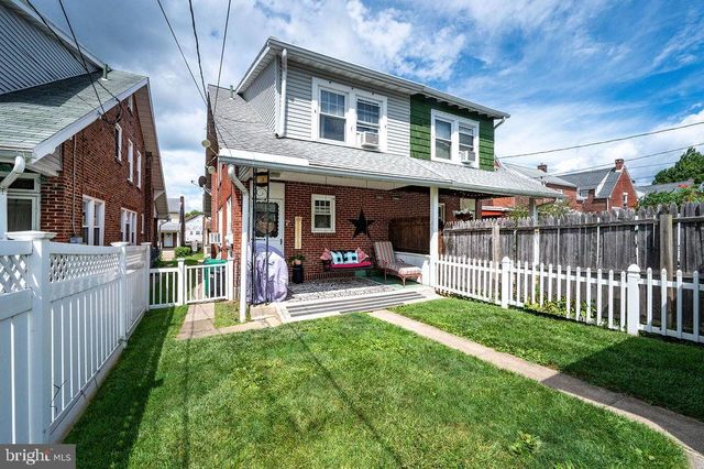 1532 FAYETTE AVE, Reading, PA 19607