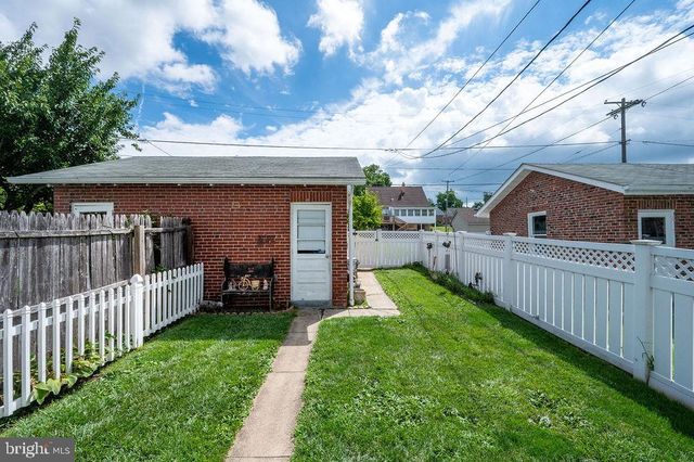 1532 FAYETTE AVE, Reading, PA 19607