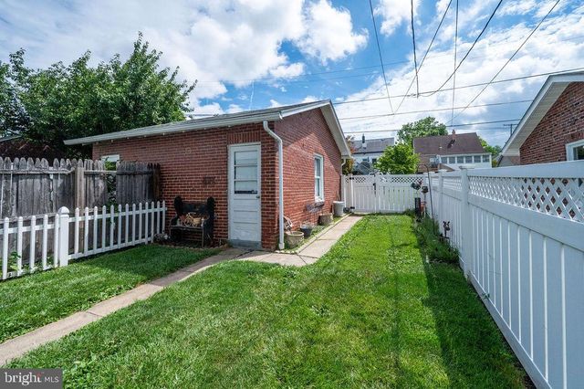 1532 FAYETTE AVE, Reading, PA 19607