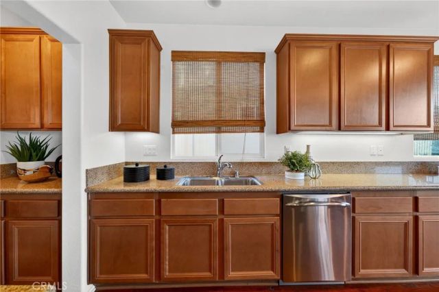 4154 Alderwood Place, Lake Elsinore, CA 92530