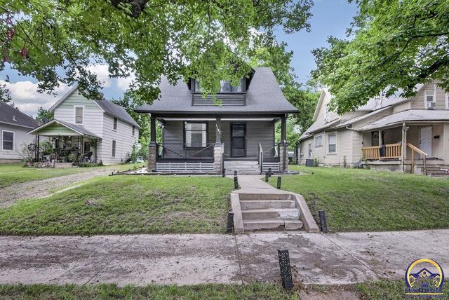 1187 SW Plass AVE, Topeka, KS 66604