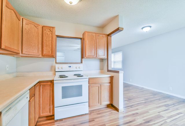 900 N Money Ave, Augusta, KS 67010