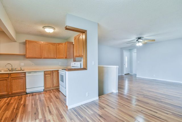 900 N Money Ave, Augusta, KS 67010