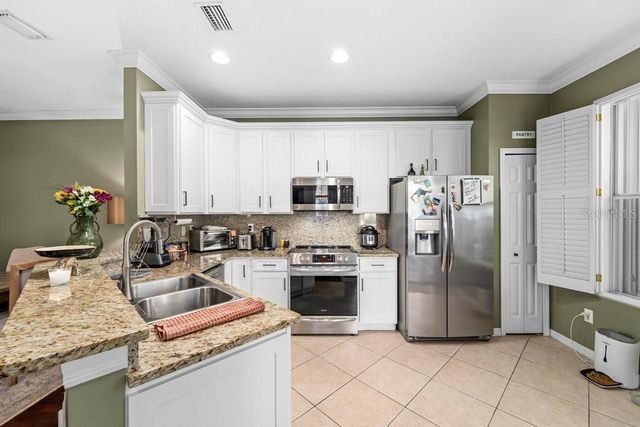 14072 WATERVILLE CIRCLE, Tampa, FL 33626