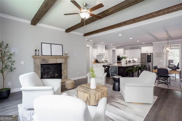 1041 Montrose Way, Hoschton, GA 30548