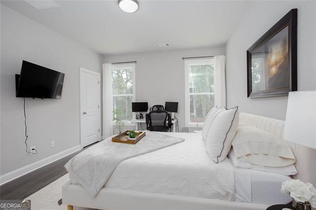 1041 Montrose Way, Hoschton, GA 30548