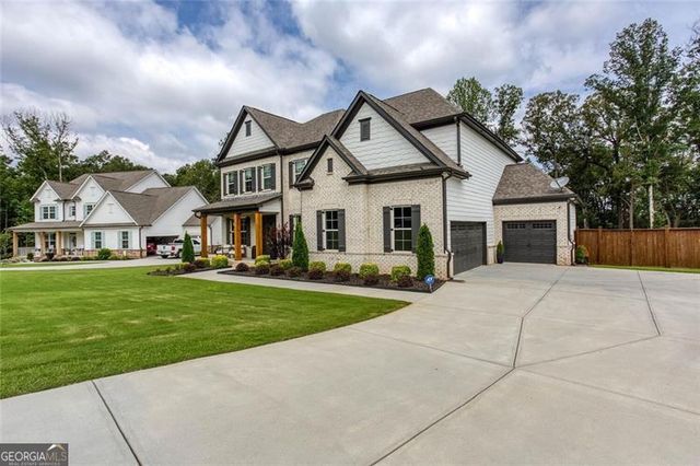 1041 Montrose Way, Hoschton, GA 30548