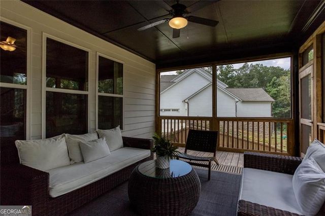 1041 Montrose Way, Hoschton, GA 30548