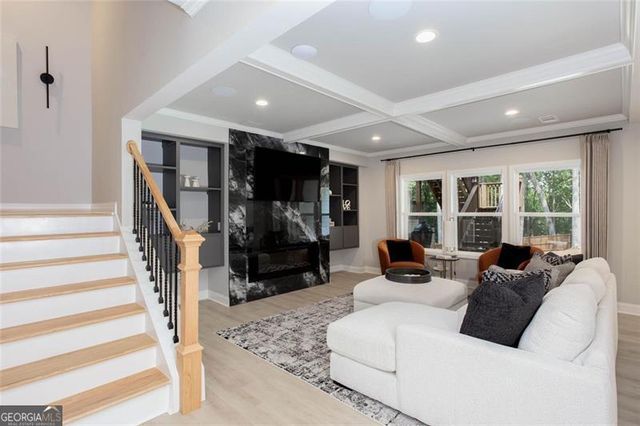 1041 Montrose Way, Hoschton, GA 30548