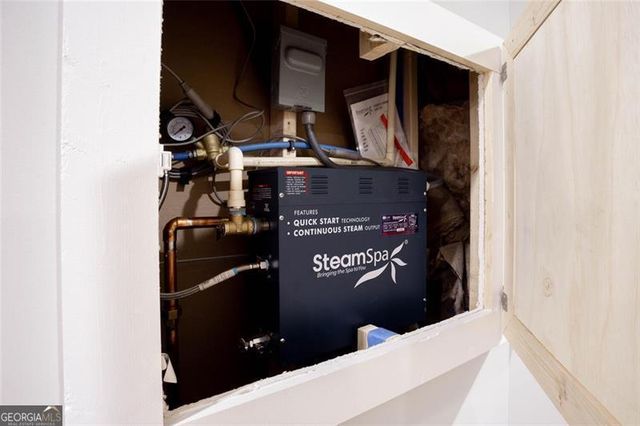 1041 Montrose Way, Hoschton, GA 30548