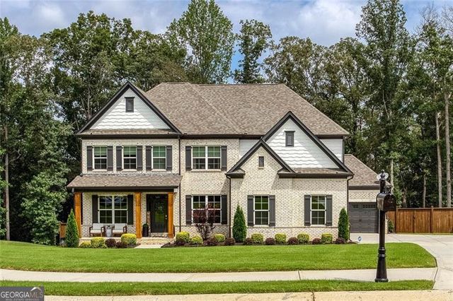 1041 Montrose Way, Hoschton, GA 30548