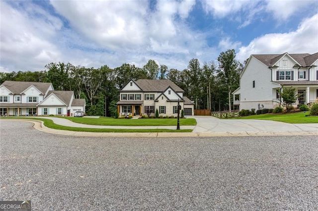 1041 Montrose Way, Hoschton, GA 30548