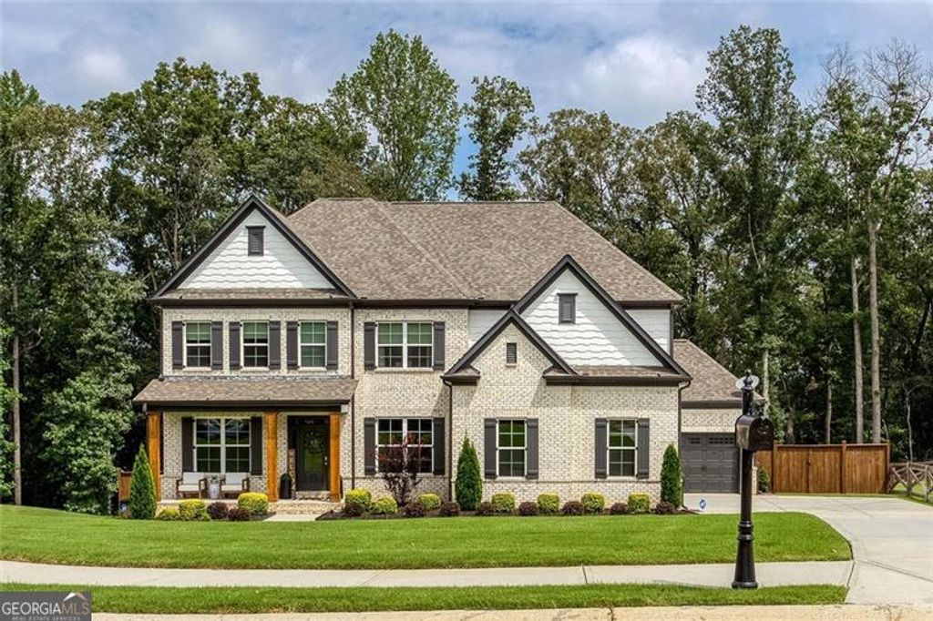 1041 Montrose Way, Hoschton, GA 30548