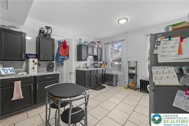 644 william, Bethlehem City, PA 18015