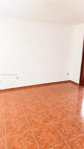 8625 NW 8th Street 215, Miami, FL 33126
