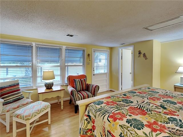 705 2nd Avenue, Tybee Island, GA 31328