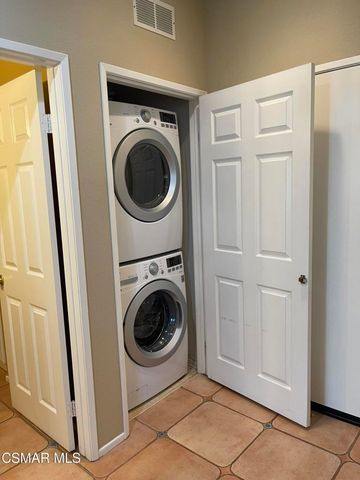 11841 Barletta Place, Moorpark, CA 93021