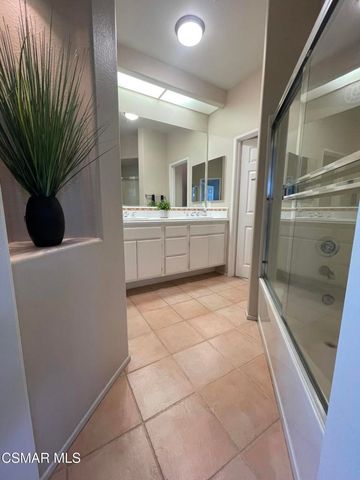 11841 Barletta Place, Moorpark, CA 93021