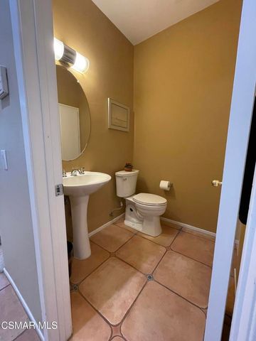 11841 Barletta Place, Moorpark, CA 93021