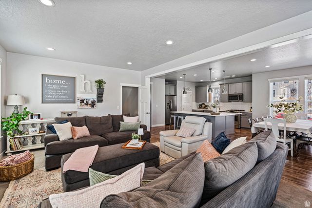 4966 W KITSAP WAY, South Jordan, UT 84009